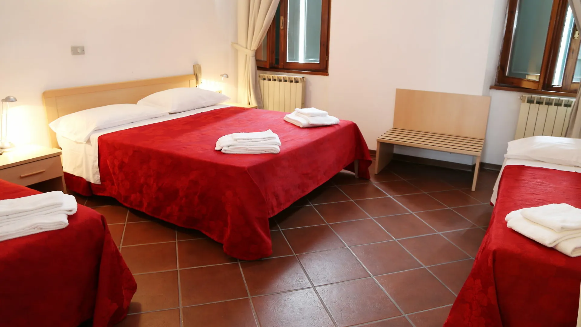*** Guest house Residenza Accademia Hotel Mantova Italy
